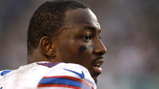 Report: LeSean McCoy Arrest Warrant Impending, Will Turn Himself In